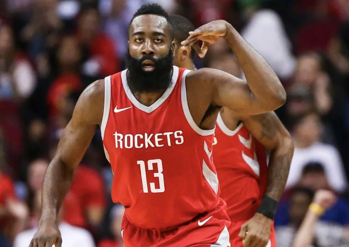 场争议中扮 场争议中扮